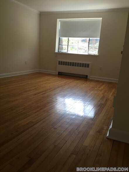 Building Photo - 50 Alton Pl