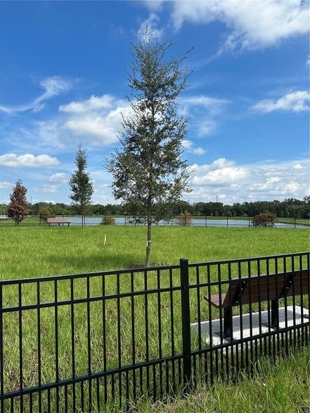 Building Photo - 2525 Relaxing Ln