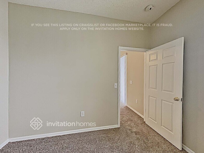 Building Photo - 10315 Tecoma Dr