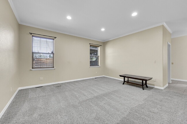Building Photo - $3,650 - 4 Bed, 4 Bath Home with 4 Car Gar...