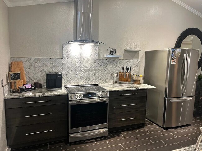 Building Photo - Available Now! Beautifully Remodeled Home ...