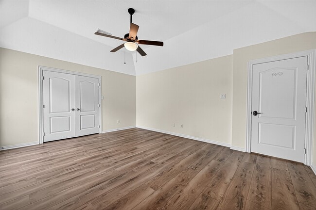 Building Photo - 1803 Cottage Landing Ln