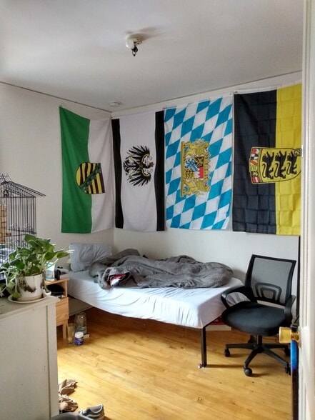 Building Photo - 2837 N Cramer St