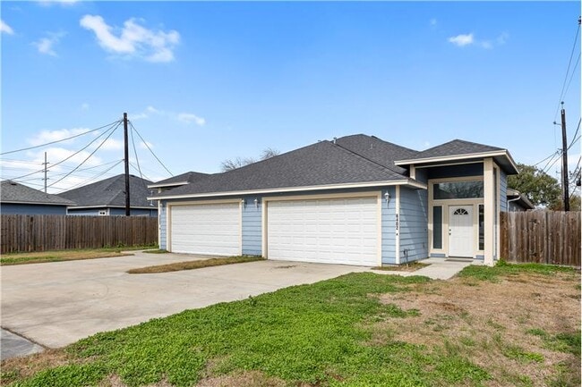 Primary Photo - 6402 Williams Dr
