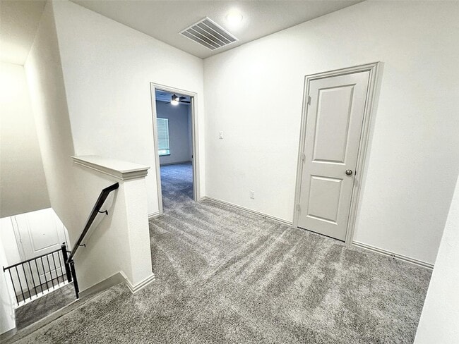 Building Photo - 4517 Bishop St