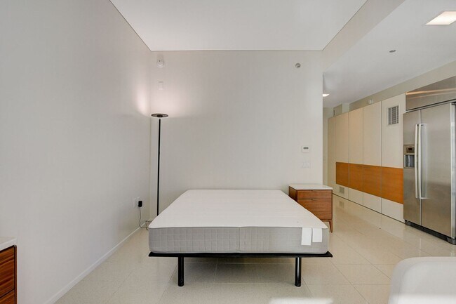 Building Photo - Stunning Strip Views from this Fully Furnished Studio Residence.