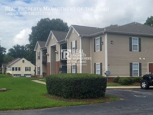 Building Photo - 200 Rural Hall-Germanton Rd