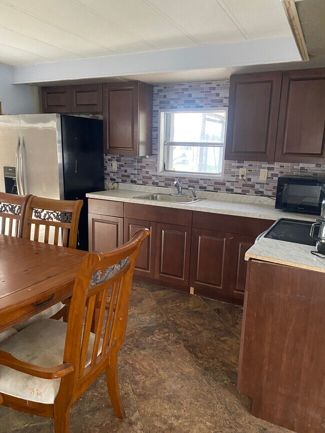 Kitchen/dining room - 7306 43rd Way N