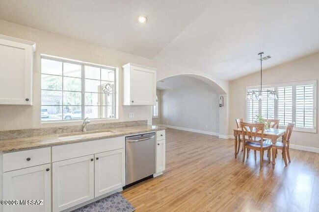 Building Photo - 37514 S Desert Star Ct