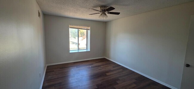 Building Photo - 5265 Chatfield Dr