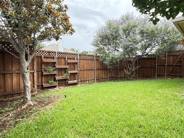 Building Photo - 11905 Stephenville Dr
