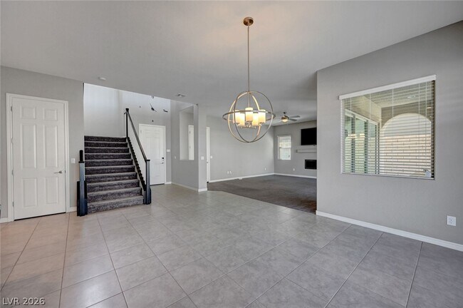 Building Photo - 358 Elder View Dr