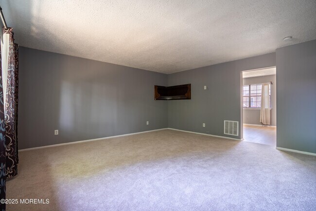 Building Photo - 1180 Rachel Ct