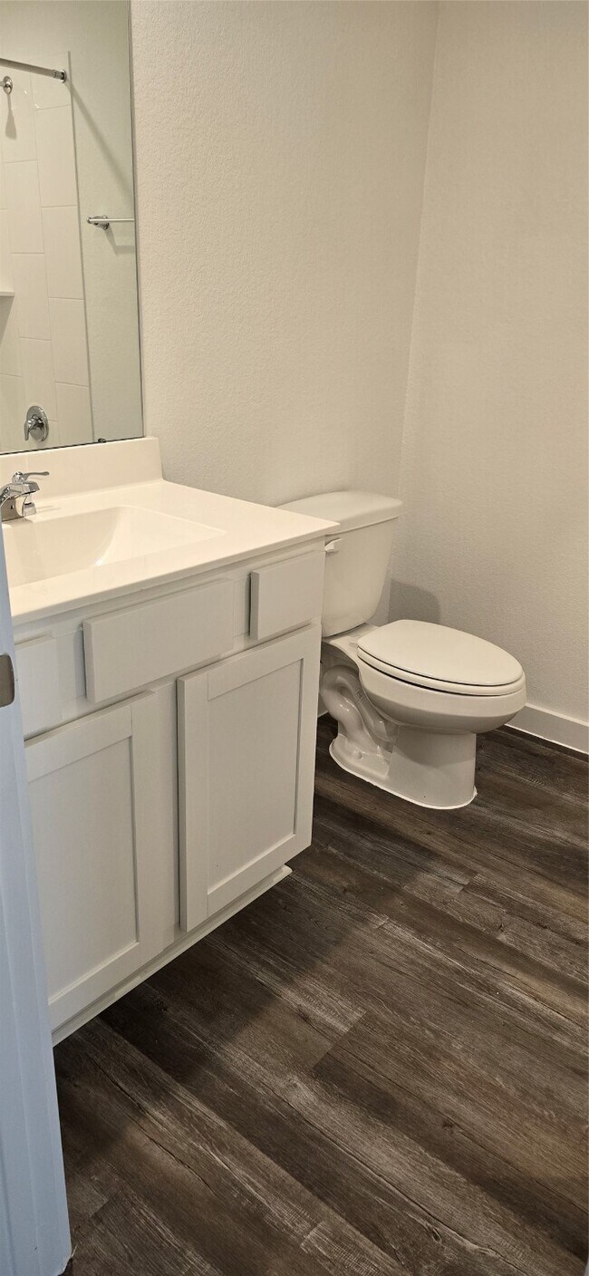 Building Photo - 1123 Desert Willow Dr