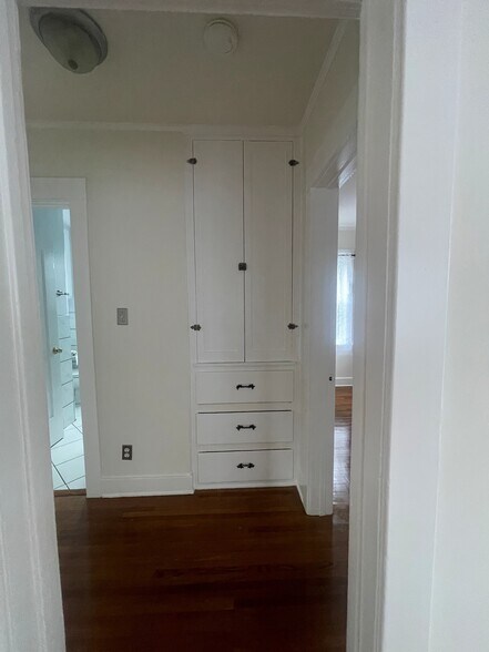 Building Photo - 3554 Arroyo Seco Ave