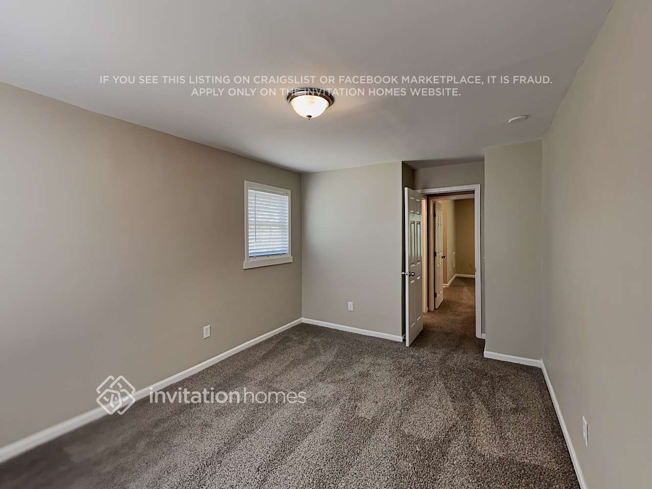 Building Photo - 595 Rivercrest Dr