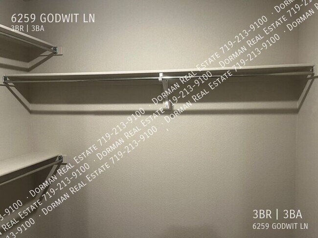 Building Photo - 6259 Godwit Ln