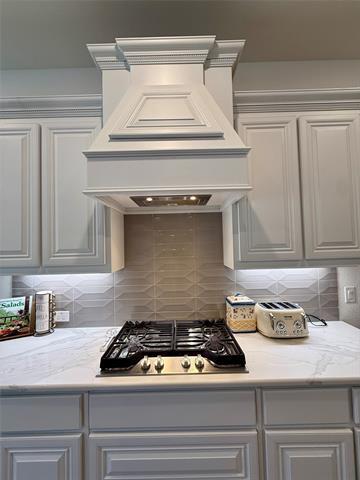 Building Photo - 218 Oakcrest Dr