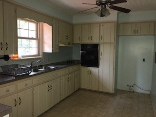 Building Photo - 1412 Westwood Ln