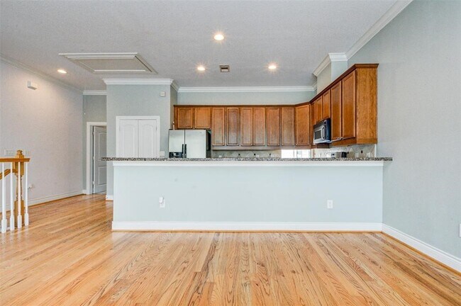 Building Photo - 1507 Paige St