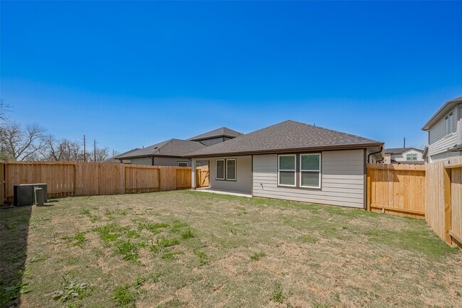 Building Photo - 1535 Merulana Lane