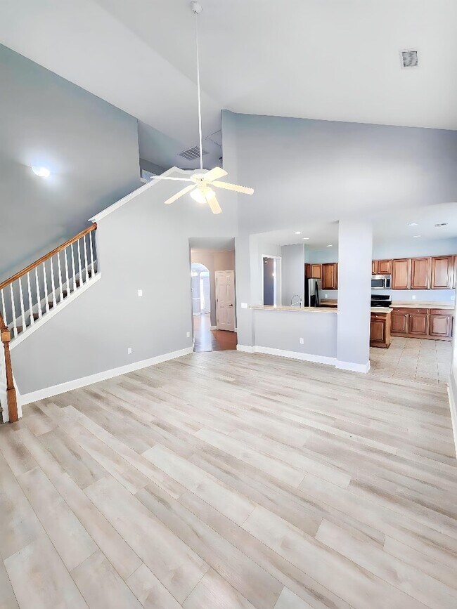 Building Photo - 3400 Picket Fence Ln