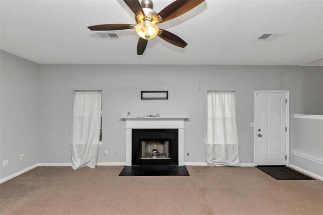 Building Photo - 4044 Ward Lake Trail