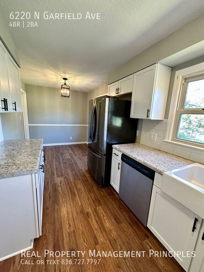 Building Photo - Completely Renovated 4 Bedroom home with b...
