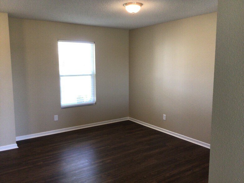 Building Photo - 9551 W Stargazer Dr