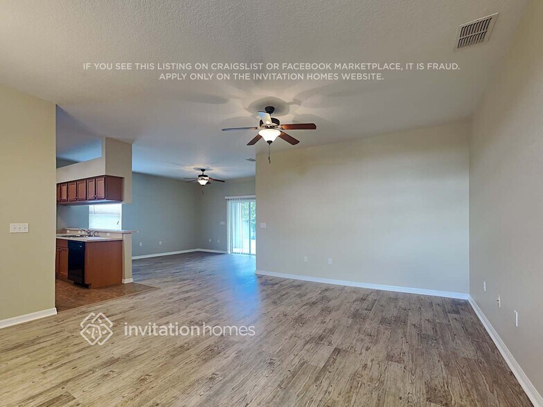 Building Photo - 3652 Sandhill Crane Dr