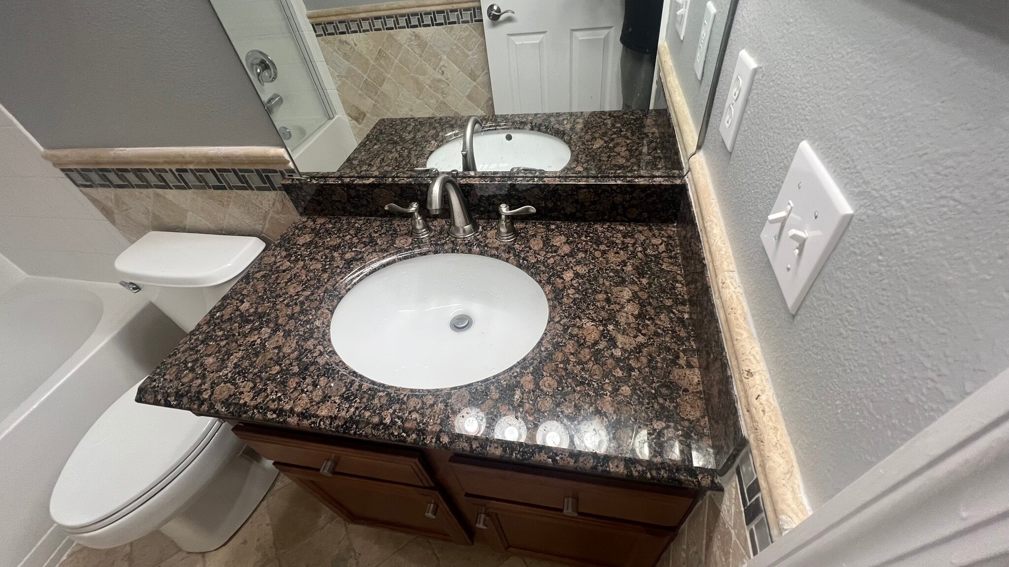 Spare Upstairs Bathroom - 4219 Key Thatch Dr