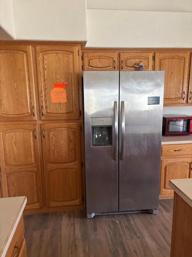 Building Photo - 43003 N Old Mine Rd