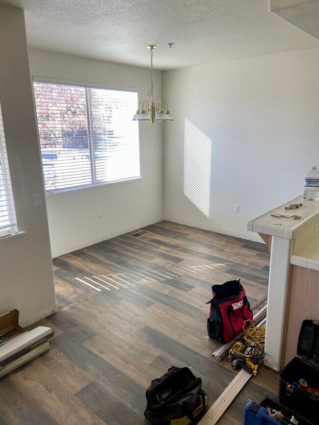 Building Photo - The Fairways at Wingfield Springs ground floor condo