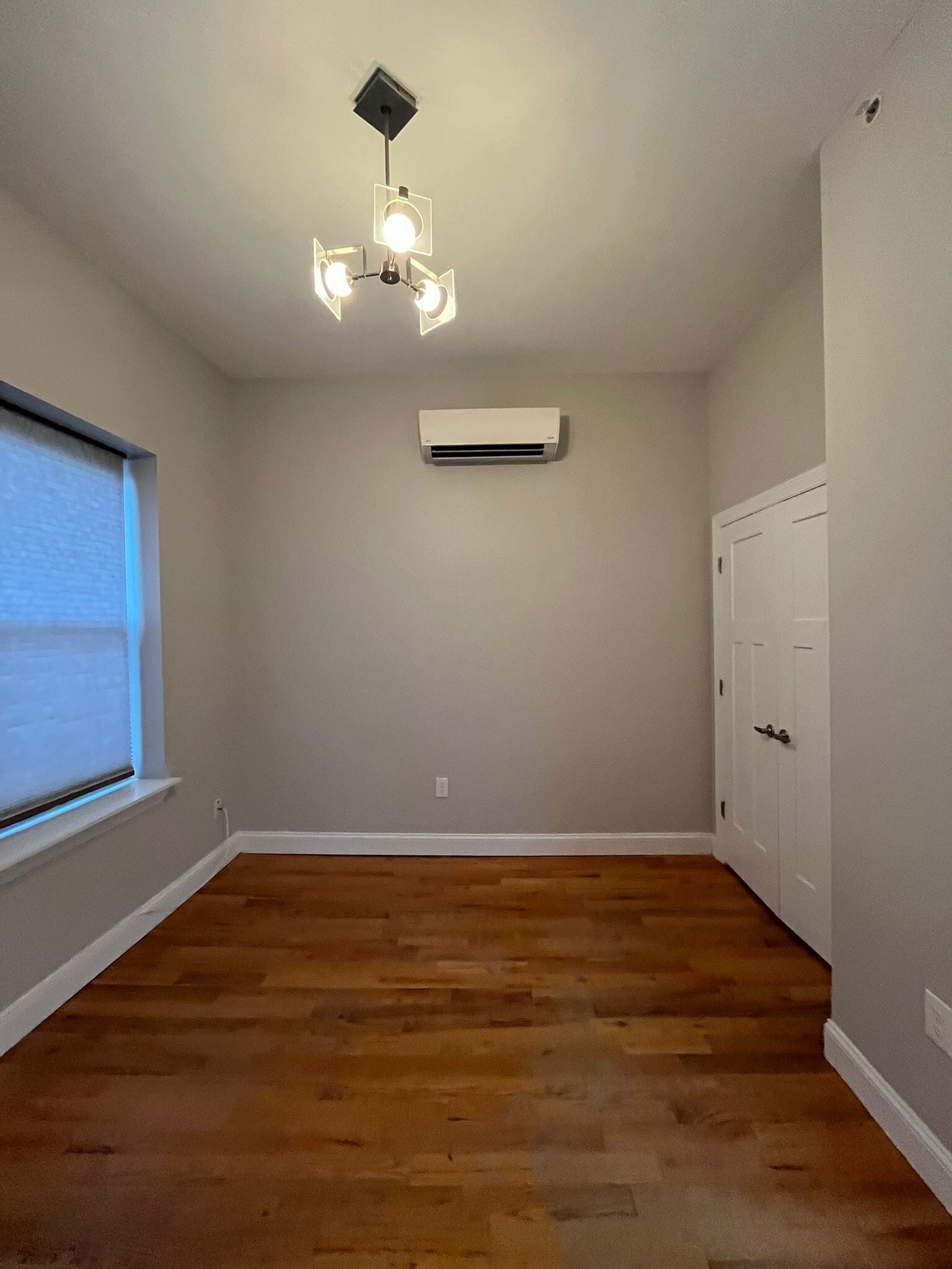 Building Photo - 41 Clifton Pl