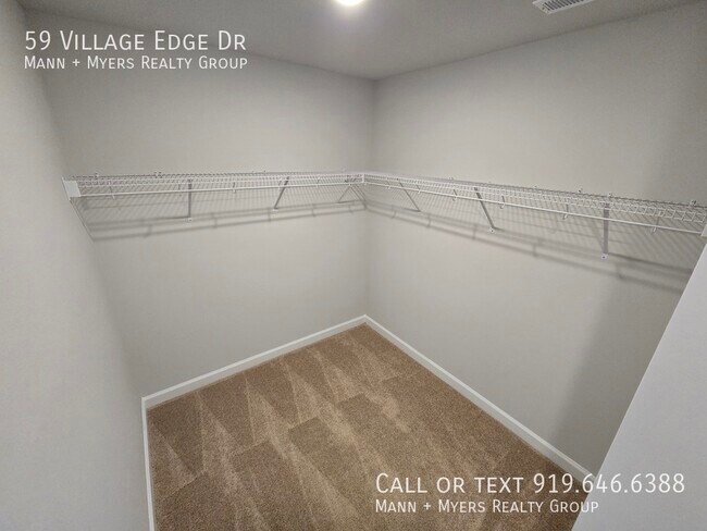 Building Photo - 59 Village Edge Dr