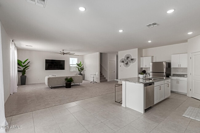 Building Photo - 20004 W Badgett Ln