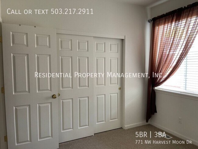 Building Photo - Alderbrook Neighborhood Home is located in...