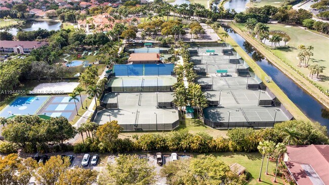 Building Photo - 9939 NW 47th Terrace