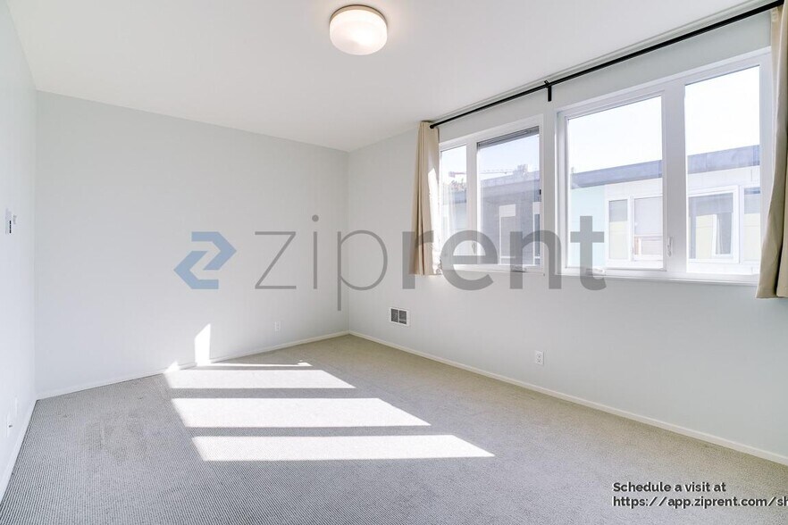 Building Photo - 1601 South Main St