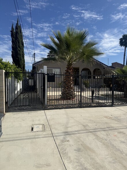 Building Photo - 7806 Ferncola Ave