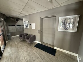 Building Photo - Charming Condo in Gaithersburg, MD