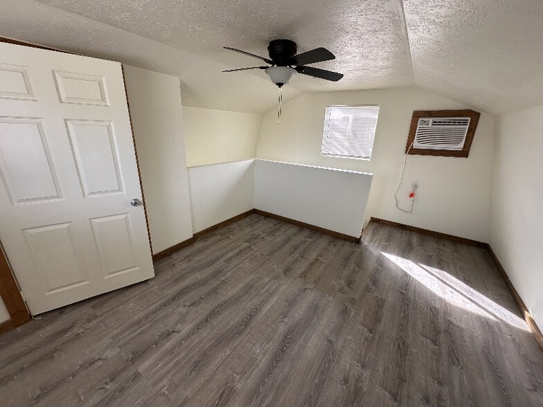 Building Photo - 10004 Wrangler Wy