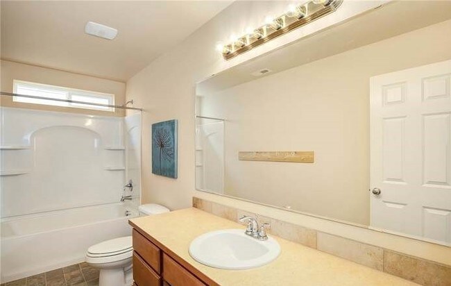 Guest Bath - 22923 41st Drive Southeast