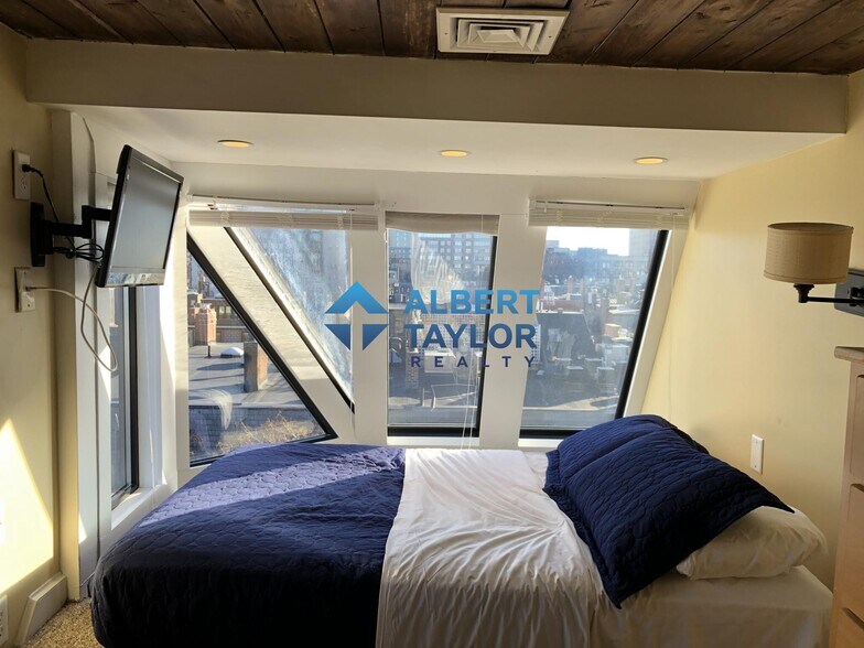 Bedroom 3 - 109 Beacon St
