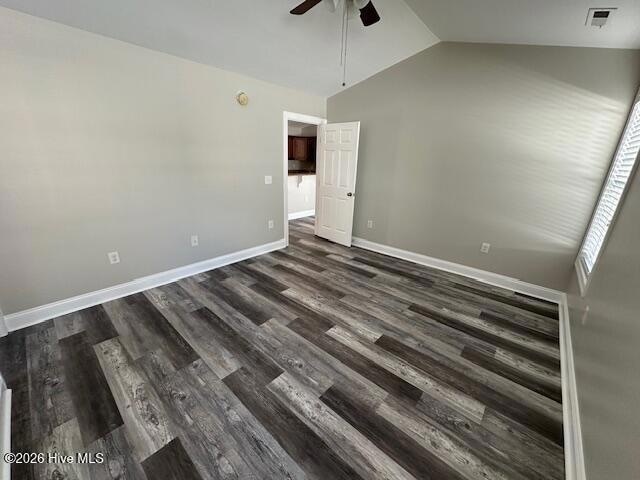 Building Photo - 305 Falcon Bridge Dr