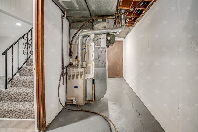 Building Photo - 8435 E 56th Terrace