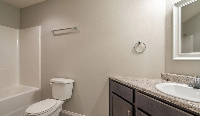 Building Photo - 1351 S Normandy Ave