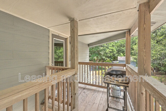 Building Photo - 3585 Riley Wright Rd
