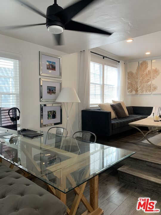 Building Photo - 1835 S Beverly Glen Blvd