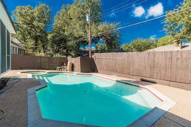 Building Photo - 1317 Carver Ln